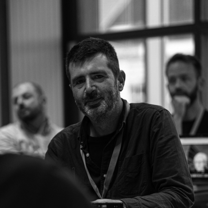 Gustavo Cardoso + Nikolas Leontopoulos + Paulo Pena